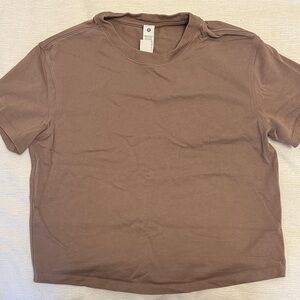 lululemon athletica Short Sleeve Tee